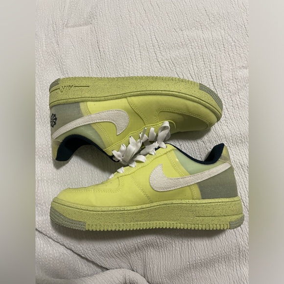 Neon Yellow/green Air Force - Picture 2 of 8